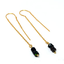 Indlæs billede til gallerivisning Ørehænger tråd ByKila med welo opal FG (925)