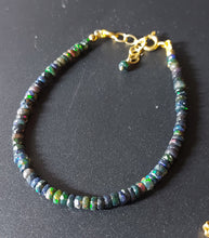 Indlæs billede til gallerivisning Armbånd ByKila Welo opal i FG sterlingsølv (925)