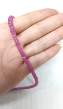 Indlæs billede til gallerivisning Halskæde ByKila i forløb med Pink safir (333)