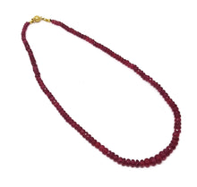 Indlæs billede til gallerivisning Halskæde ByKila i forløb med Rubin (585)