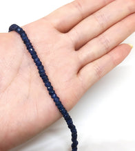 Indlæs billede til gallerivisning Halskæde ByKila i forløb med Blå safir (585)