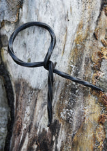 Indlæs billede til gallerivisning Drikkehorn med vegvisir motiv inkl. holder