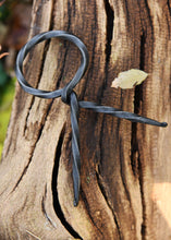 Indlæs billede til gallerivisning Drikkehorn med Fenris motiv inkl. holder