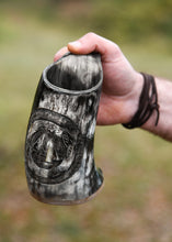 Indlæs billede til gallerivisning Horn krus Valknut