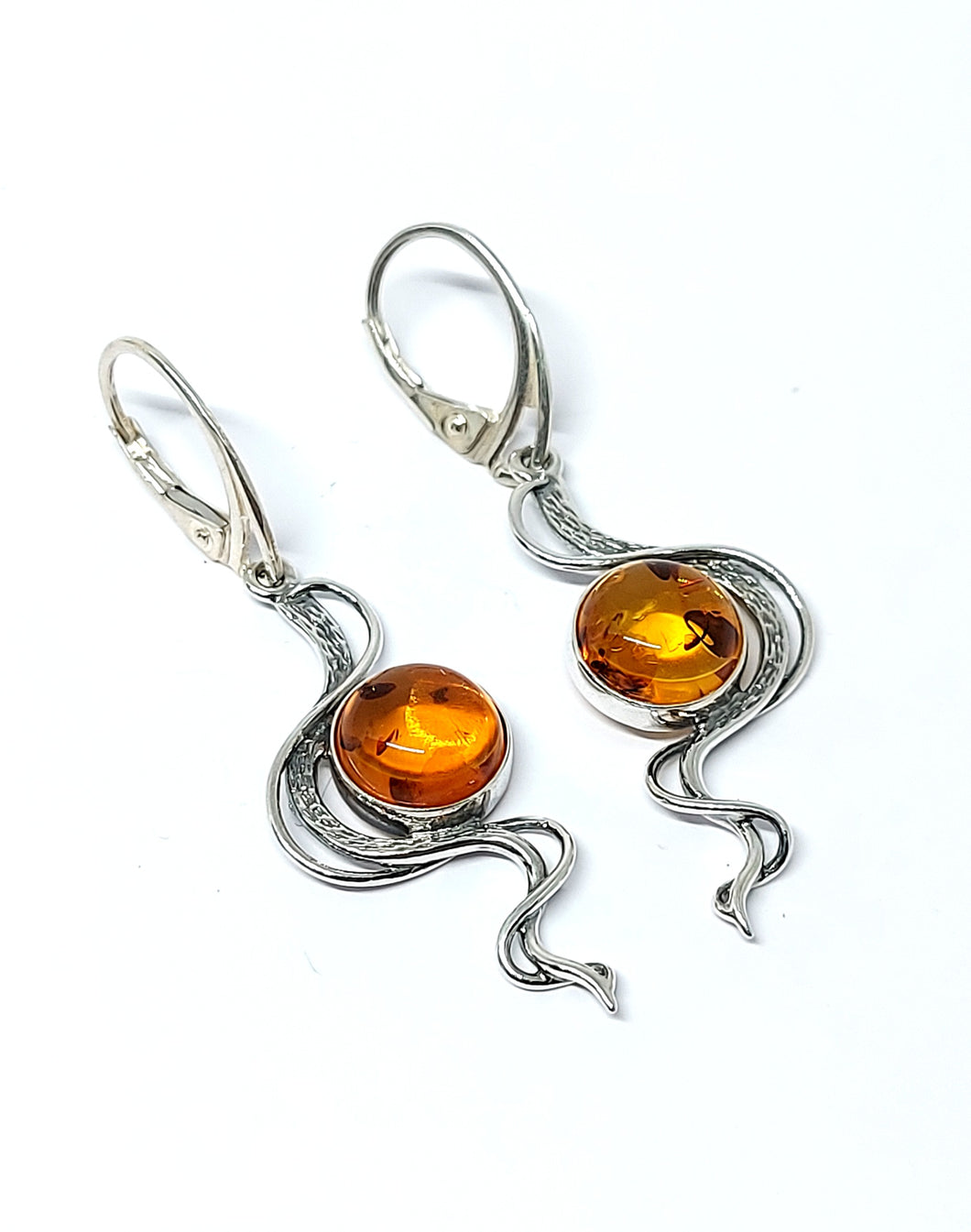 Amber hanging earrings with Celtic pattern (925)