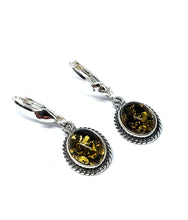 Load image into Gallery viewer, Amber hanging earrings with Celtic pattern (925)
