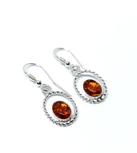 Load image into Gallery viewer, Amber hanging earrings with Celtic pattern (925)
