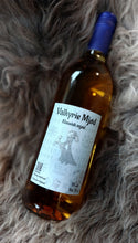 Load image into Gallery viewer, Heidrun - classic mead
