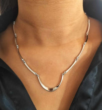 Load image into Gallery viewer, Necklace, open circles in rhod. sterling silver (925)
