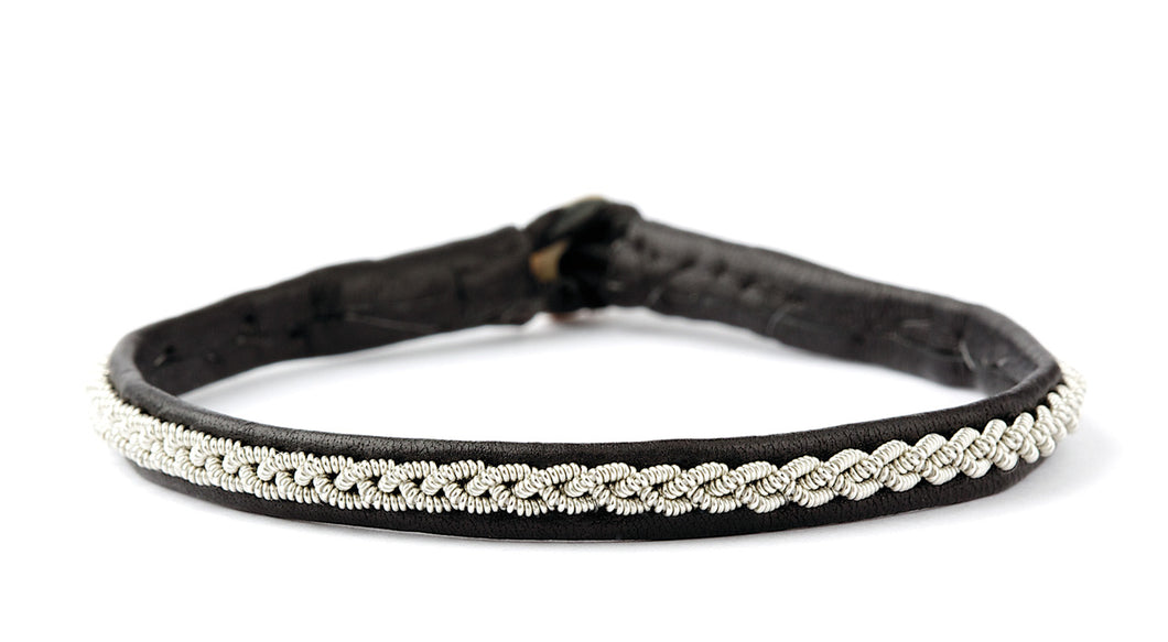 Leather bracelet with steel wire and magnetic clasp