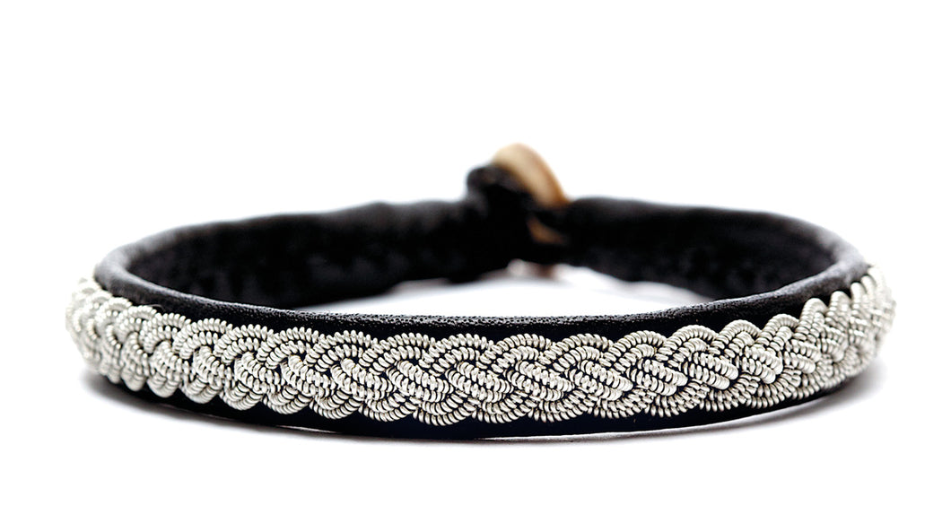 Leather bracelet with steel wire and magnetic clasp