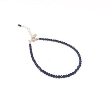 Indlæs billede til gallerivisning Armbånd ByKila med Lapis Lazuli (925)
