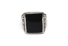 Load image into Gallery viewer, Ring med sort onyx i sterlingsølv (925)
