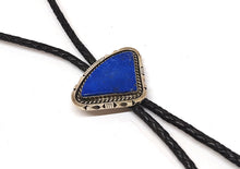 Load image into Gallery viewer, Bolotie Navajo med Lapis Lazuli i oxyderet sterlingsølv (925)
