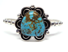 Load image into Gallery viewer, Fixed bangle with turquoise in oxidized sterling silver (925)
