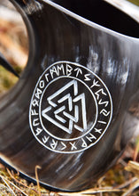 Indlæs billede til gallerivisning Horn krus Valknut med runer
