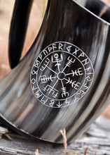 Indlæs billede til gallerivisning Horn krus Vegvisir
