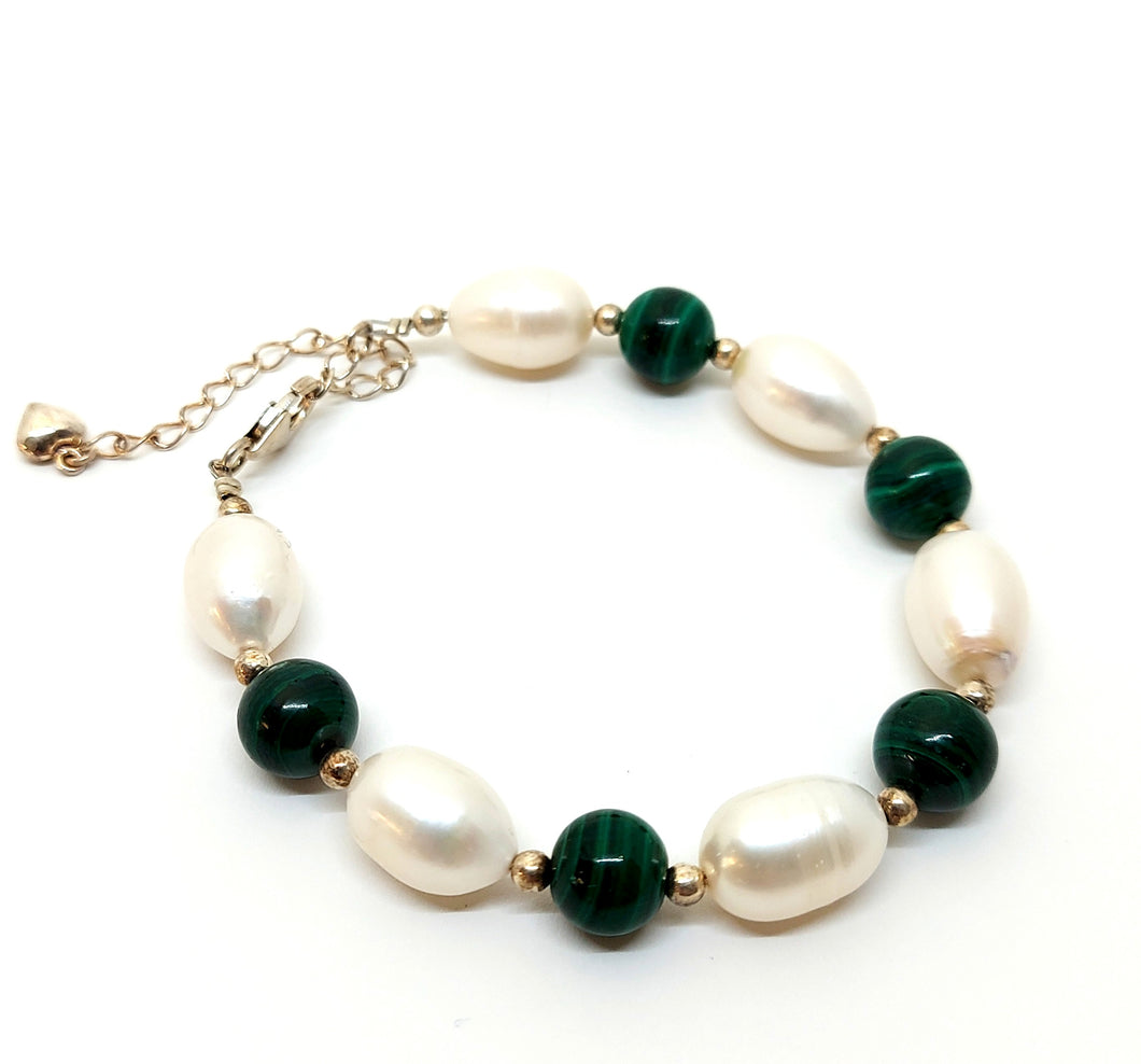 Bracelet ByKila with freshwater pearl and Malachite, sterling silver (925)