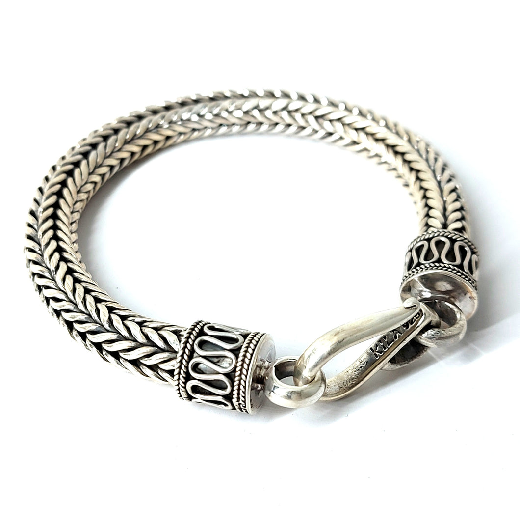 Bracelet ByKila, 8 mm Classic herringbone braid (925)