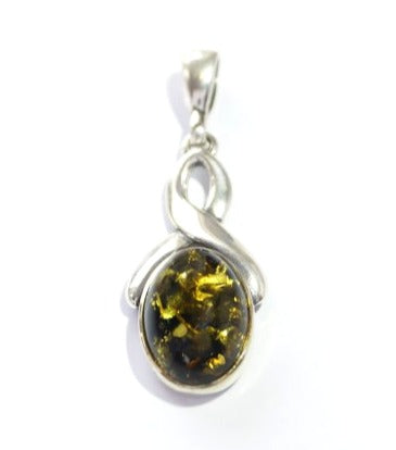 Green amber pendant open pattern (925)