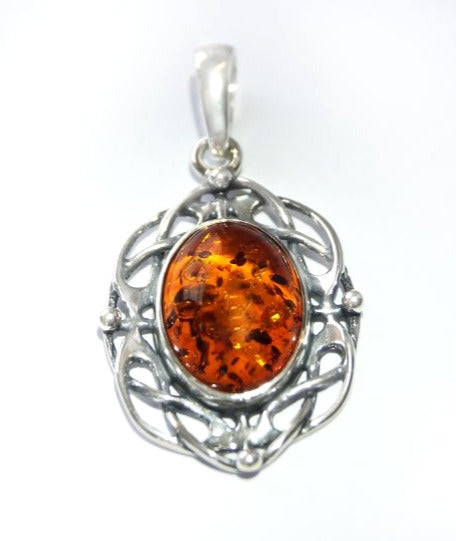 amber pendant open pattern (925)