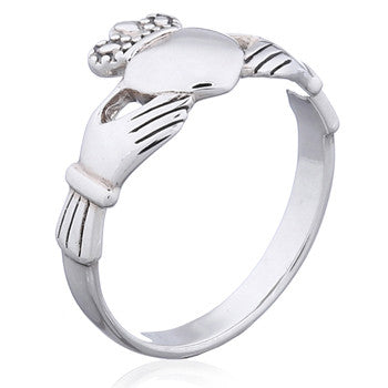 Irish Claddagh ring in sterling silver (925)